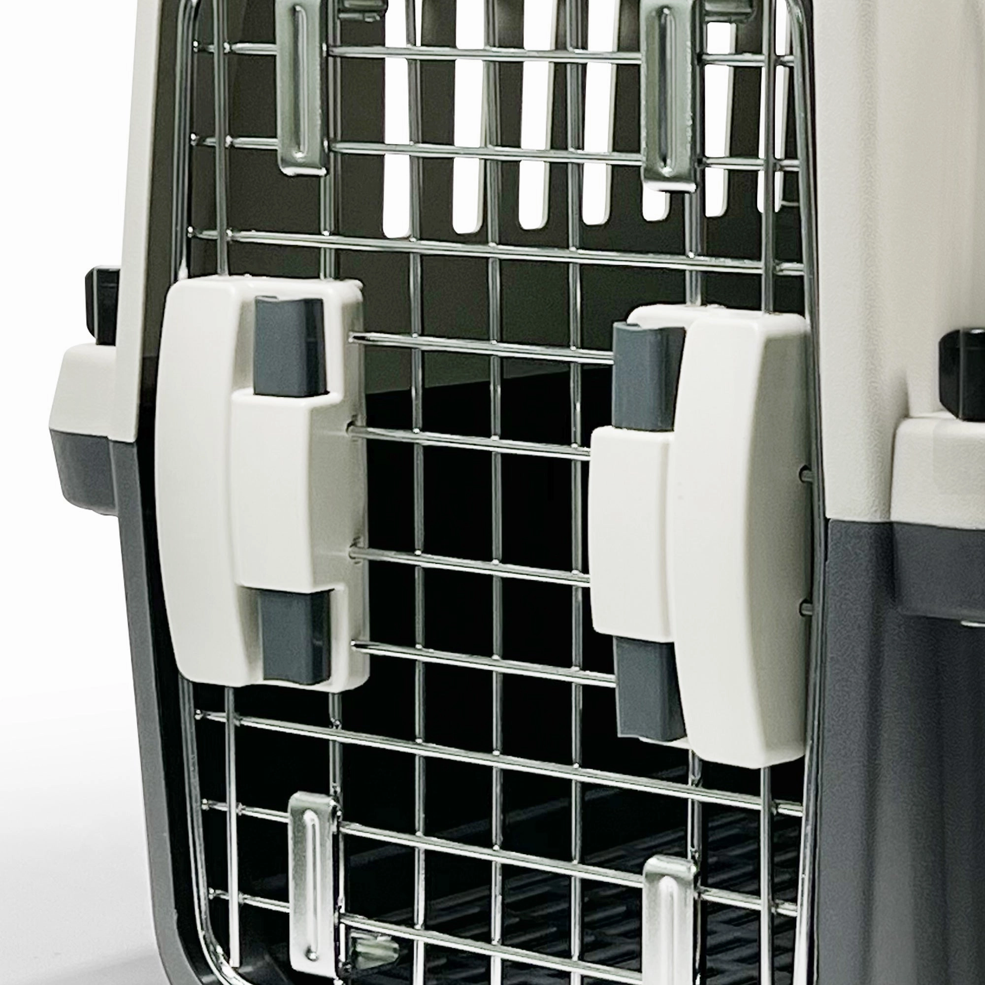 Animalkind - IATA Travel Kennel