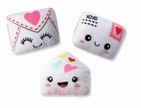 Fringe Sealed With A Kiss Small Plush Dog Toys Set Of 3