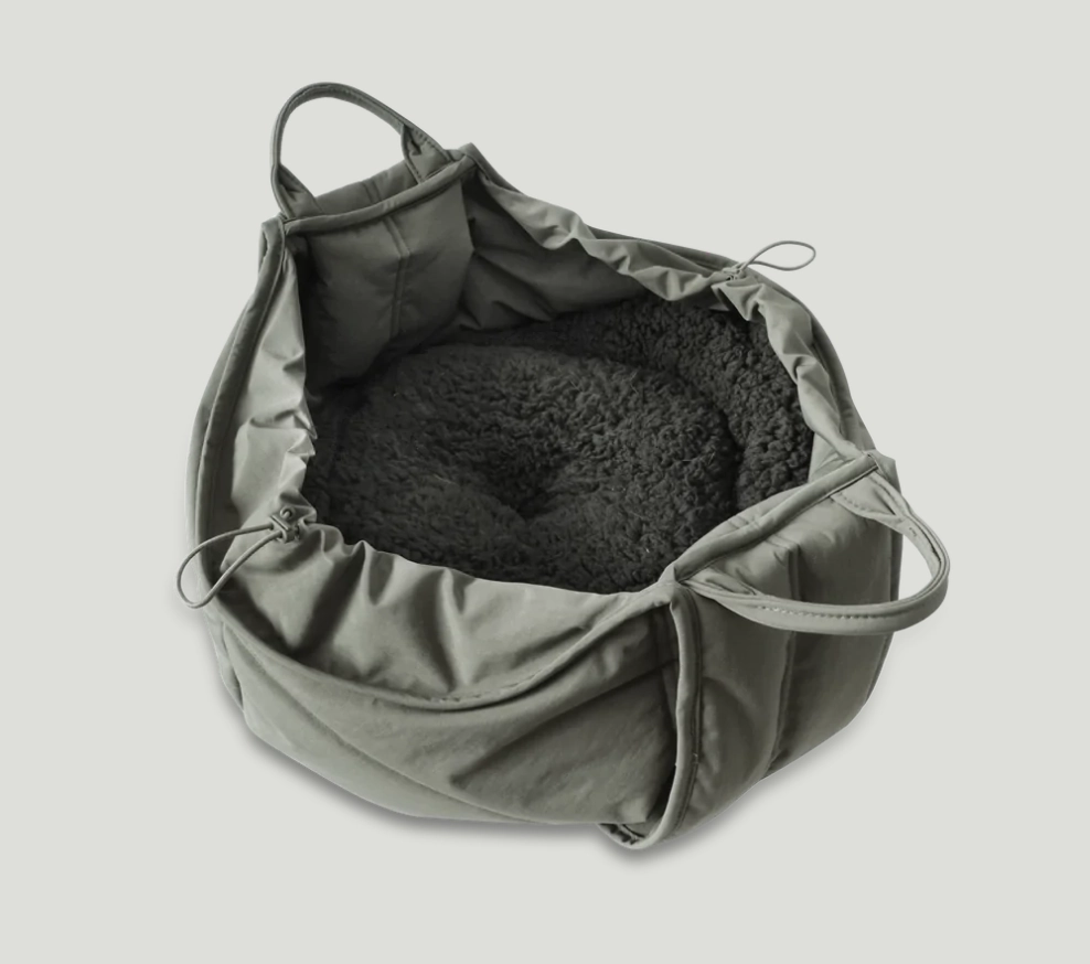 Lambwolf - OLLA Petite Pet Carrycot (Fern)