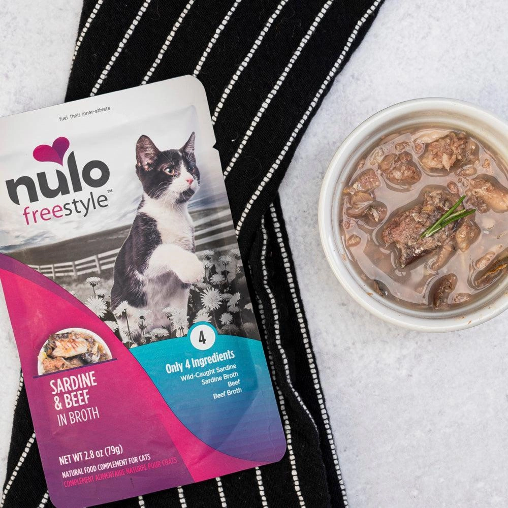 Nulo Freestyle Sardine and Beef Meaty Topper for Cats
