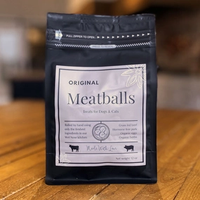 WET NOSE Frozen Original Meatball Treats for Dogs & Cats
